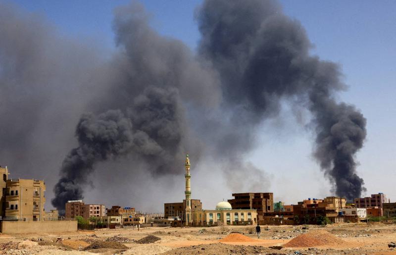 Closure of Roads in Khartoum as Army Threatens to Target Vehicles