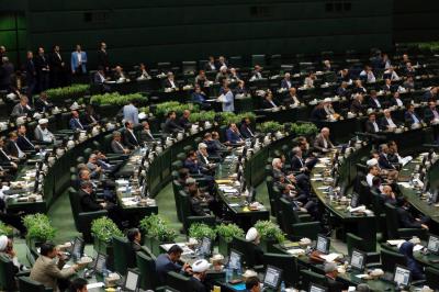 Iranian Parliament Appoints Oil and Foreign Ministers