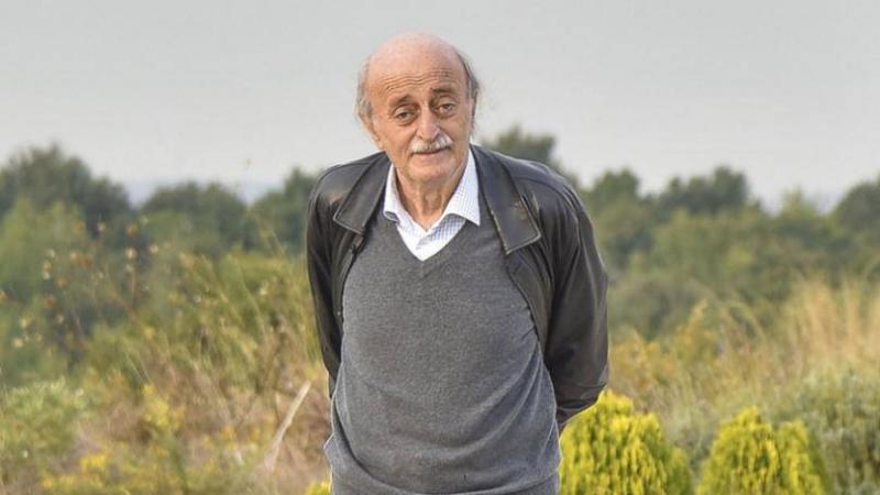 Jumblatt Returns the Ball to Bassil