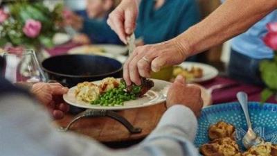 الكهرباء تُسمّم اللبنانيّين... من دون استثناء!