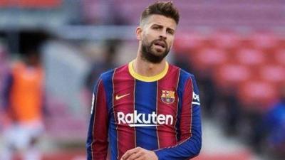 بيكيه يغيب عن تدريبات برشلونة