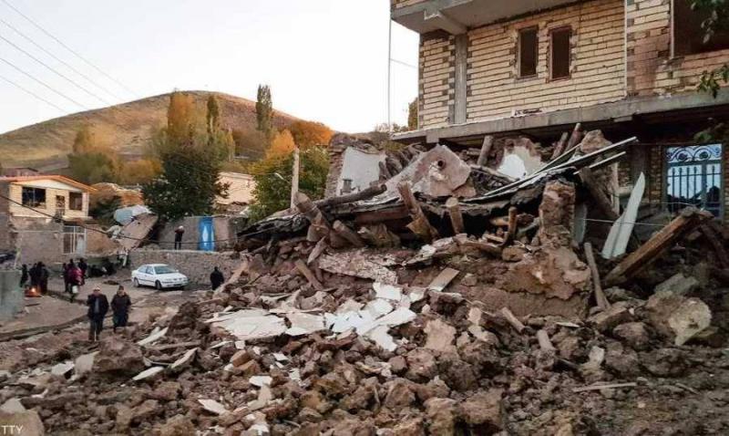 زلزال بقوة 5.7 درجات يضرب جنوب إيران