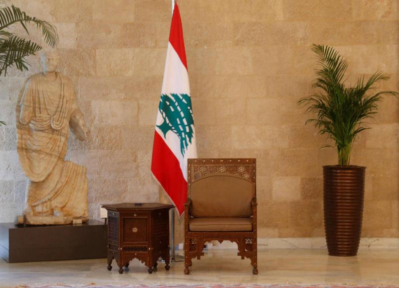 Intensive Consultations to Prevent Collapse and Talks of Presidential Settlement