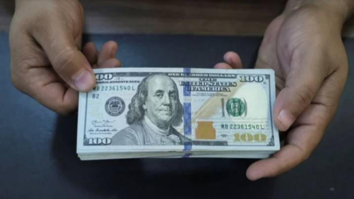 Dollar Continues to Rise and Officials Ignore People's Concerns!