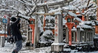 Japan: Transportation Paralysis Due to Heavy Snow and Severe Cold