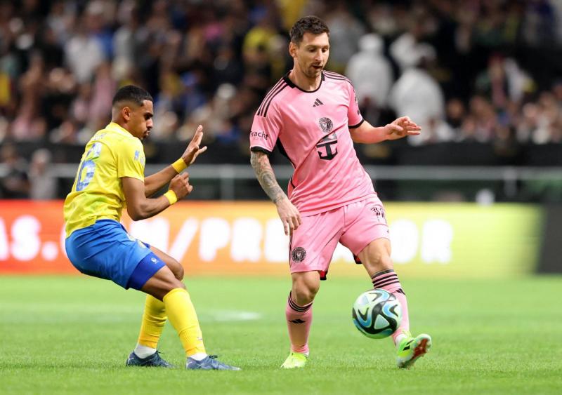 Under Ronaldo's Watch... Al Nassr Crushes Inter Miami with Messi on the Field