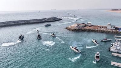 Iranian Revolutionary Guard Announces Detention of Two Foreign Ships in the Gulf