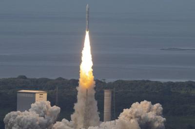 "Ariane 6" Vehicle Embarks on Successful Journey into Space
