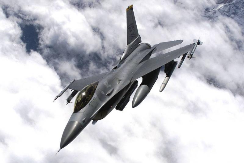 Air Encounter between China and the USA