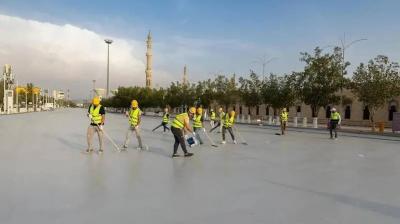 Cooling the Area Around Arafat: Road Surface Coating to Lower Temperatures