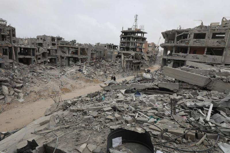 Israeli Army Launches Major Operation East of Khan Younis and Orders Evacuation