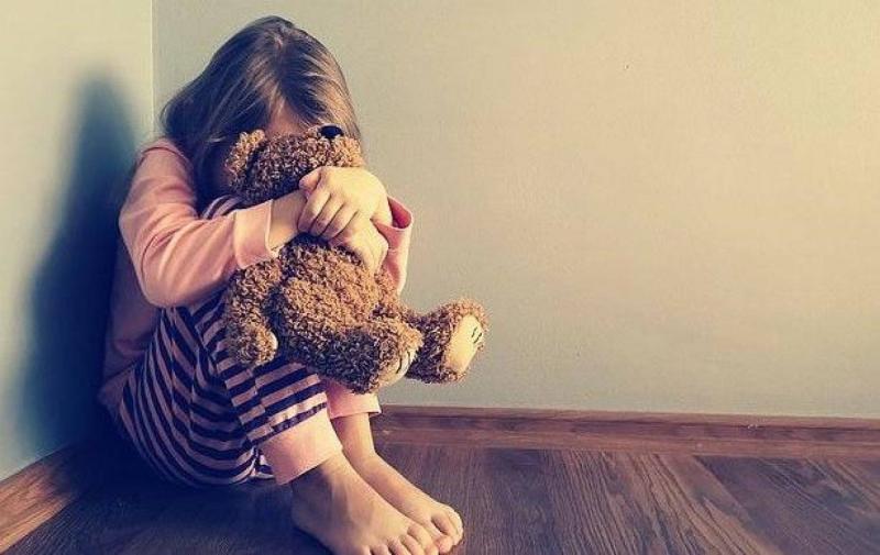 Father Ties His Naked Daughter on the Roof and Tortures Her to Death