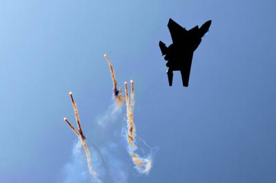 Israeli Airplanes Break the Sound Barrier Before Nasrallah's Speech