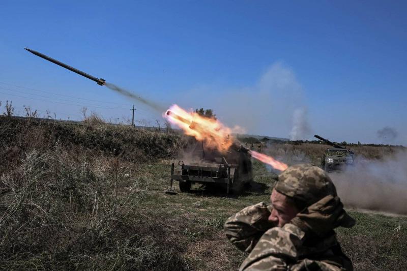 Ukraine and Russia Exchange Accusations of Attacks as the Year Begins