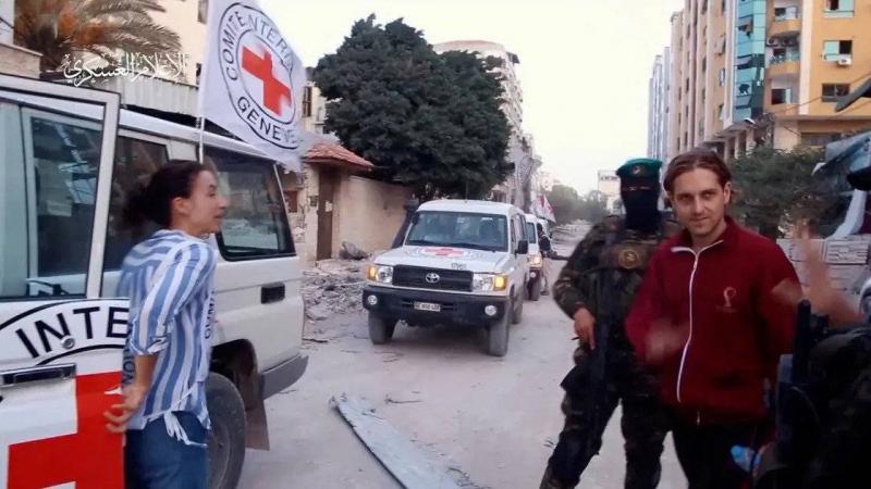 A Strange Story of an Israeli Prisoner Who Escaped and Roamed Gaza for 4 Days