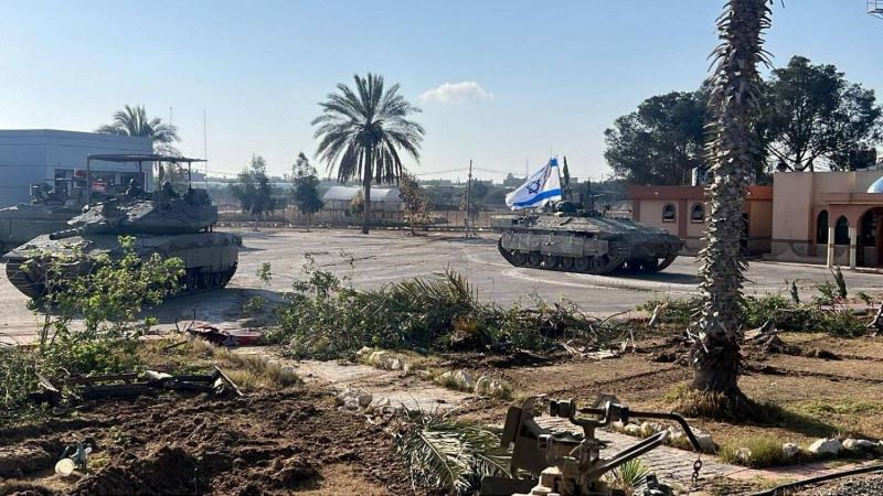 Israel Kills 8 Palestinian Traders Waiting for Their Trucks East of Rafah