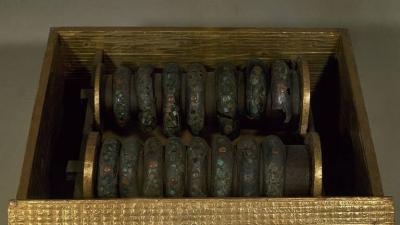 Silver Bracelets of an Egyptian Queen ... Evidence of Trade Between Egypt and Greece