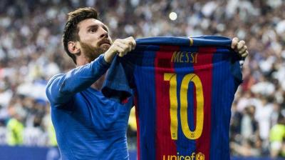 Record Sale of Messi's World Cup Shirts at Auction
