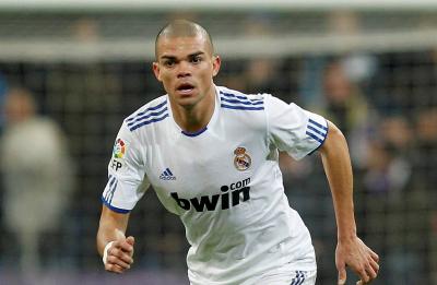 Portuguese Pepe Retires from Football