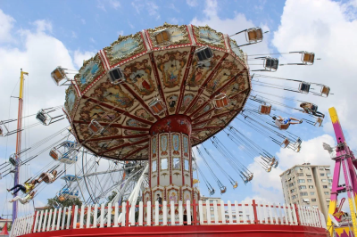 Video: Breathless Moments at Jordanian Amusement Park