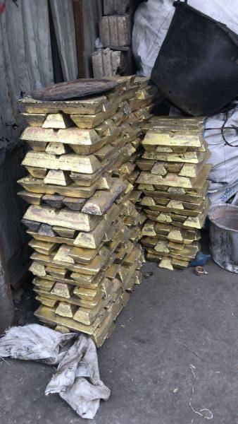 Arrest of Tunnel Gang in Downtown Beirut and Seizure of Huge Amounts of Copper