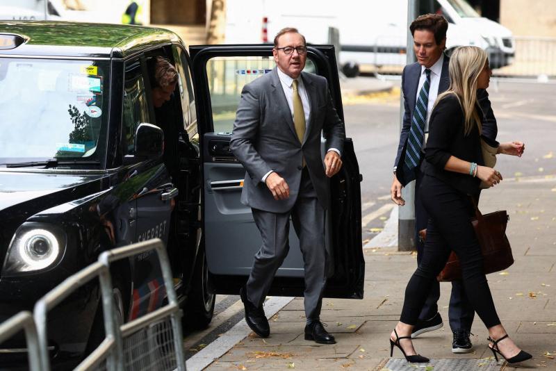 Kevin Spacey Tried to Lure Me, Witness Testifies in UK Court