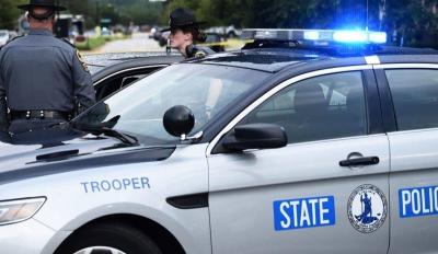 Shooting Death at Shopping Mall in American City (Video)