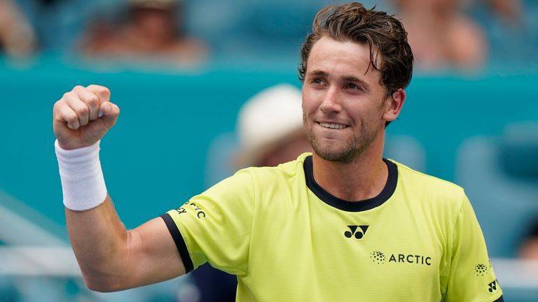 Ruud Qualifies for the French Open Semifinals