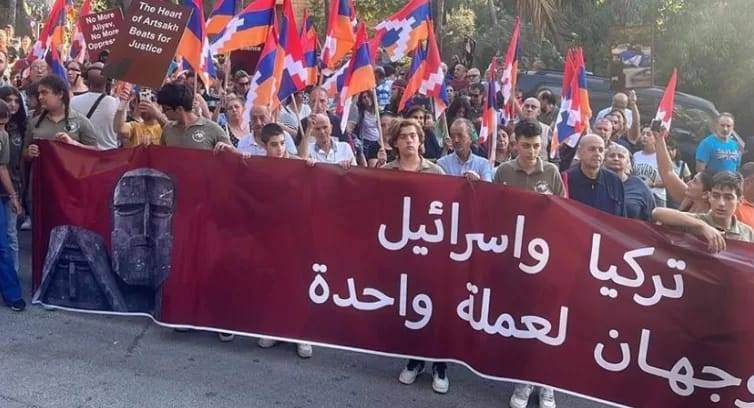 Video: What is Happening in Front of the Azerbaijani Embassy in Lebanon?