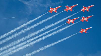Terrible Collision of Two Airplanes During Airshow in Portugal (Video)