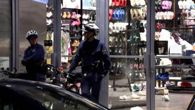 Video - United States: Mass Looting in Philadelphia