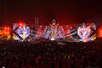 Amr Diab Meets His Fans Tonight in Downtown Beirut After 12 Years