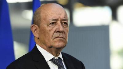 Le Drian Calls on Lebanese to Find a "Third Option"