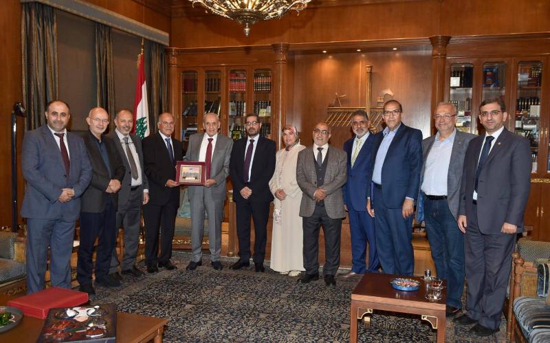 Berri Receives Delegation from the Arab International Commission for Reconstruction in Palestine