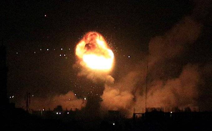 Injuries Reported in Israeli Airstrike on Ammunition Warehouse in Adloun... Road Closures (Video)
