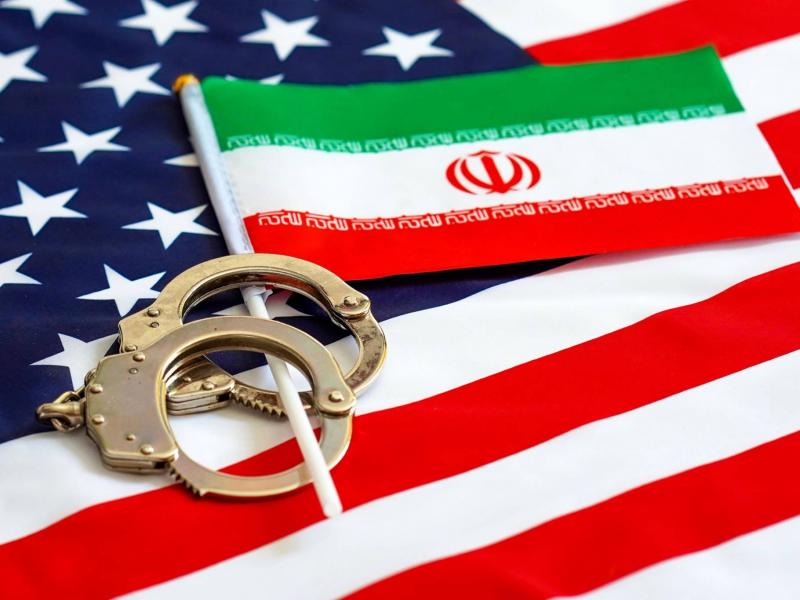 Who are the prisoners that Tehran and Washington will exchange?