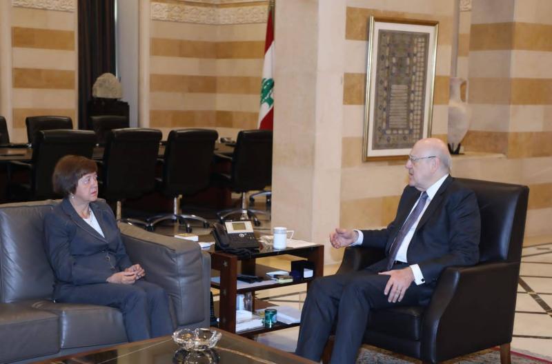 Mikati Meets Diplomats... Discusses Educational and Medical Situations