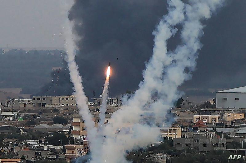 Fire Belts Surround Gaza.. Threat to Bomb Hospital Housing 14,000 Displaced