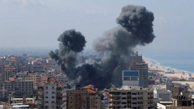 Israel Continues Bombing Gaza and Lebanon... Netanyahu Meets with Senior Military Leaders