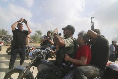 Qatari Mediators Press Hamas for Release of Civilians