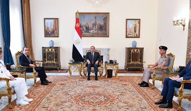 Sisi Meets French Minister: We Warn Against the Escalation of Conflict in the Region