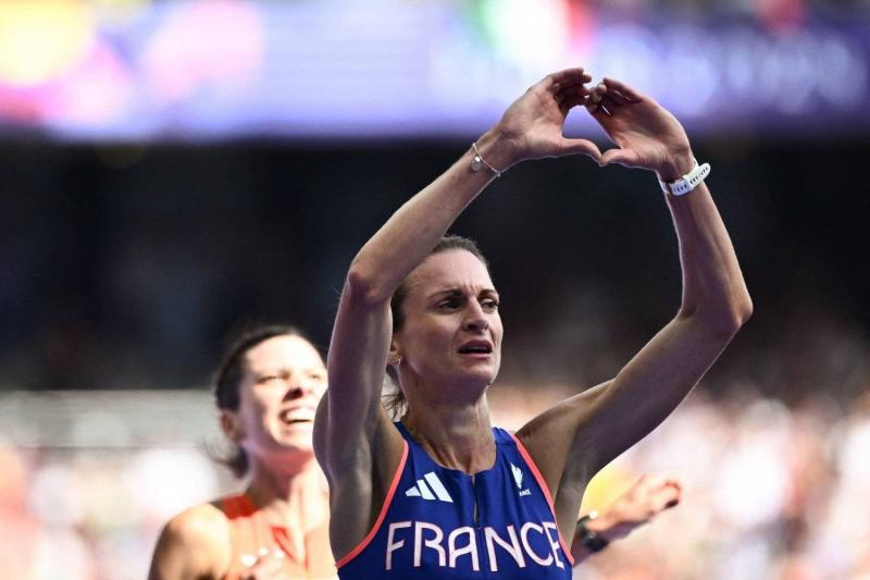 French Runner Proposes to Her Boyfriend at the Paris Olympics
