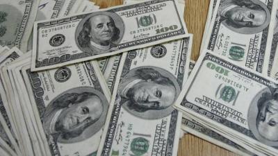 Dollar on Track for Best Week Against Yen in 3 Months