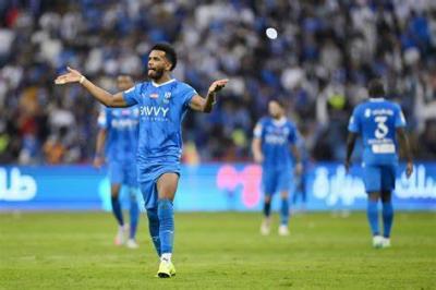 ماذا قال مدرب المنتخب السعودي حول استبعاده علي البليهي؟