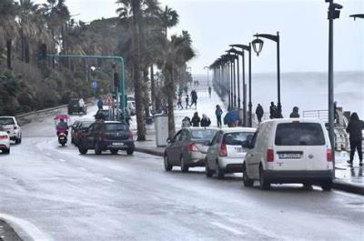 اشكال كبير بين نازحين وقوى الأمن في عين المريسة (فيديو)