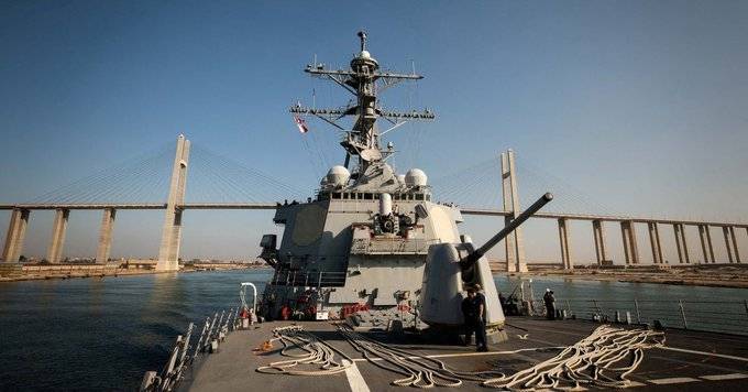 U.S. Task Force in the Red Sea Receives 
