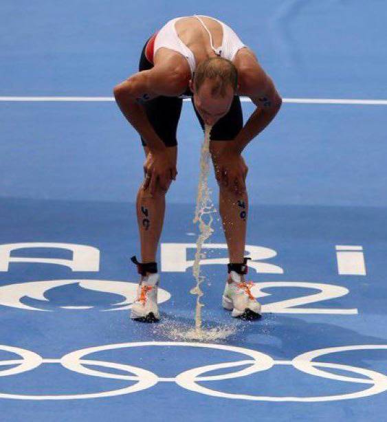 Athletes Vomiting After Swimming in the Seine (Video)