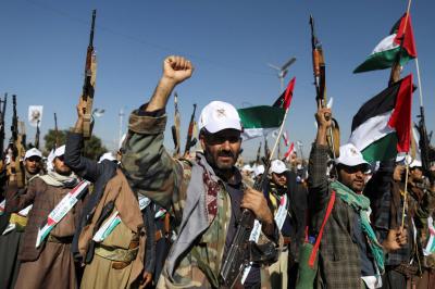Who are the Houthis Threatening Navigation in the Red Sea?