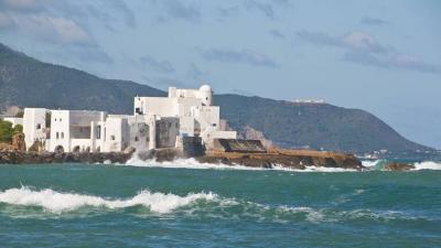 Algeria Arrests Three Moroccans on Jet Ski