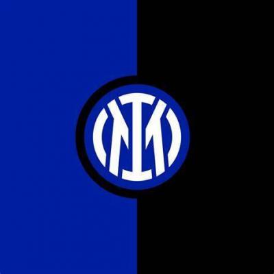 Inter Milan Makes Official Offer to Barcelona